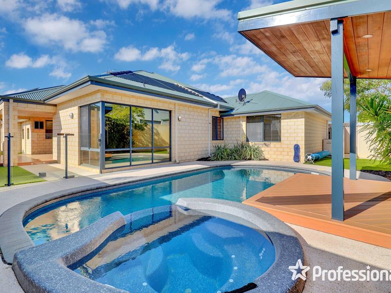 19 Caversham Bend, Southern River