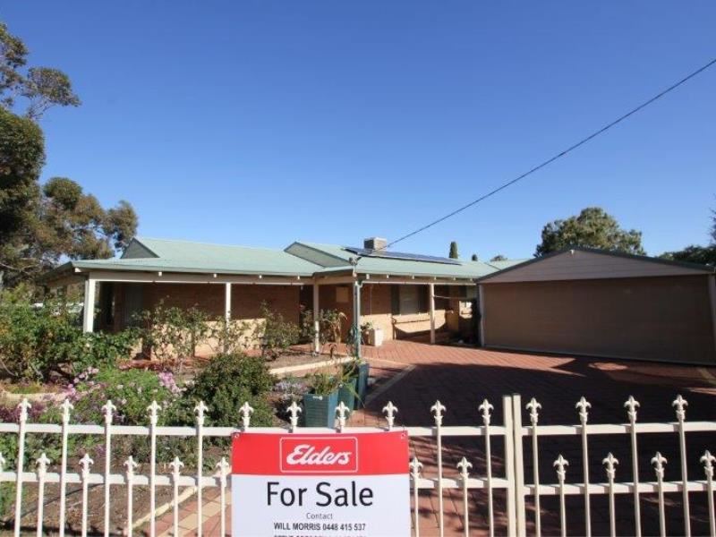 1 Dolton Way, Merredin