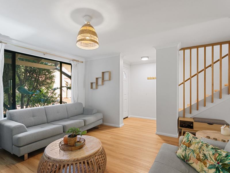 9/145 Peninsula Road, Maylands