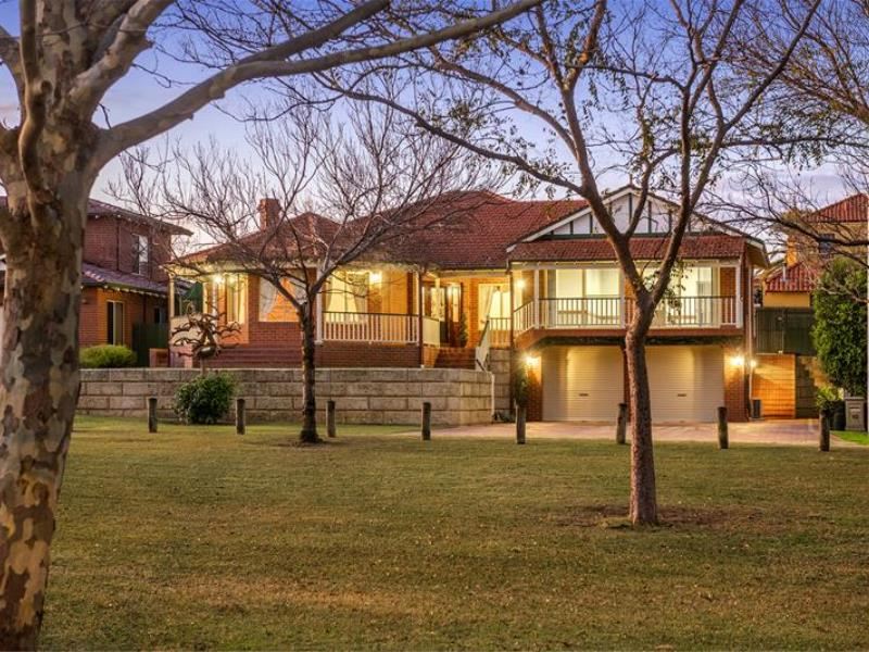 10 Sherbrooke Heights, Noranda