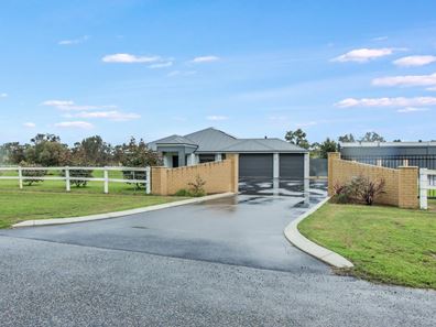 5 Botica Close, Cardup WA 6122