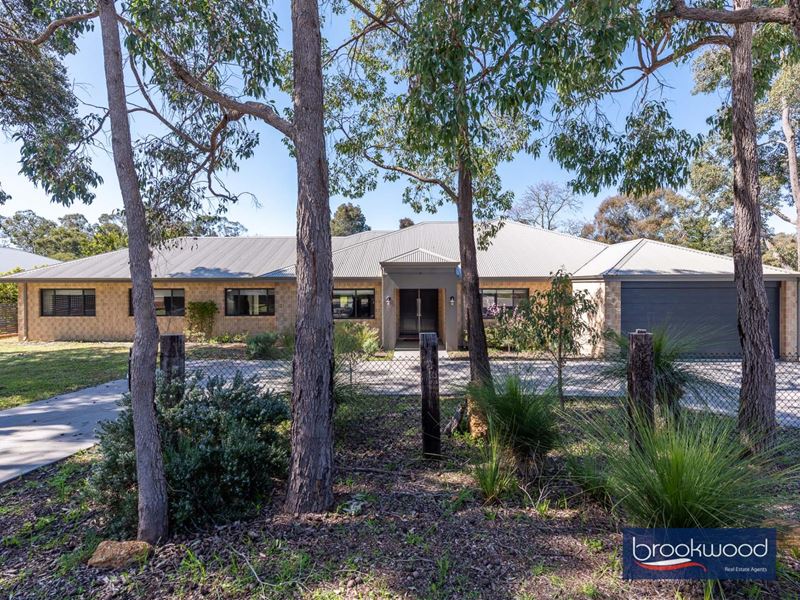 115 Dickson Court, Mount Helena