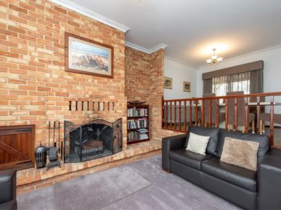 5 Penno Court, Leeming WA 6149