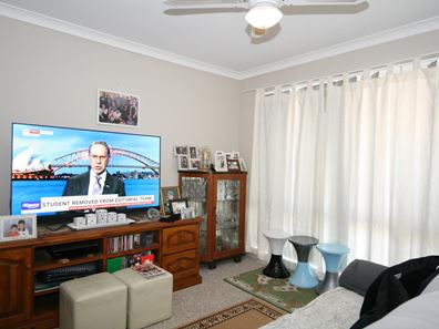 2/28 Dress Circle, Warnbro WA 6169