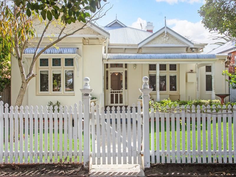 211 Townshend Road, Subiaco