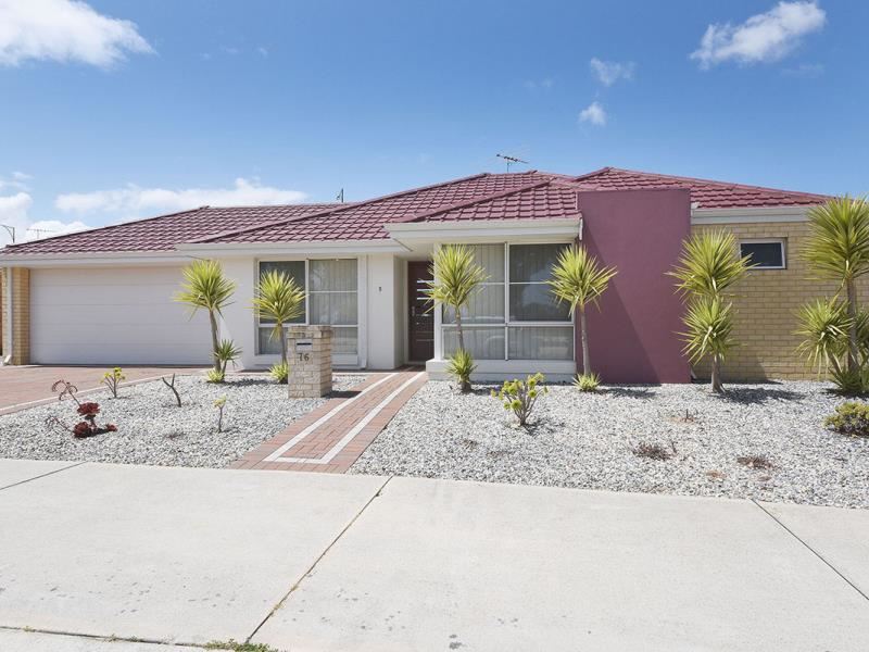 5/76 Harden Park Trail, Carramar