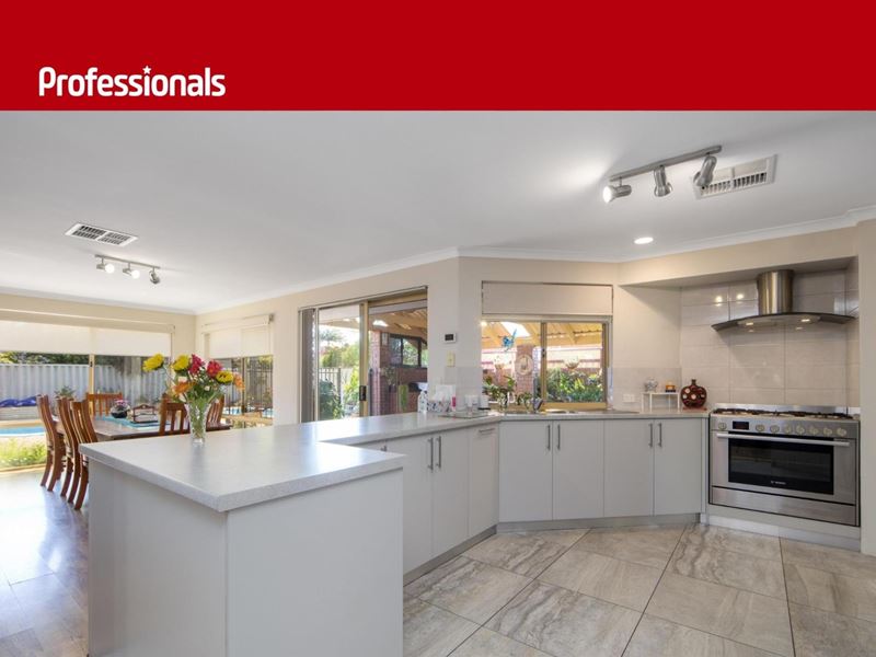 28 Lorikeet Loop, High Wycombe