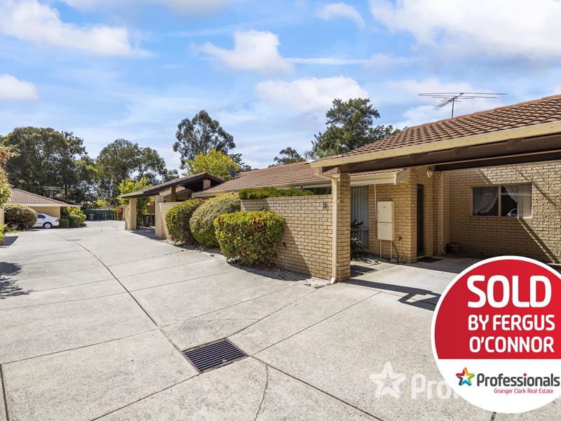 13/15 Honeysuckle Close, Ballajura