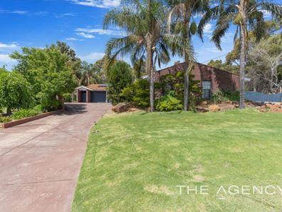 16 Ind Street, Lesmurdie WA 6076