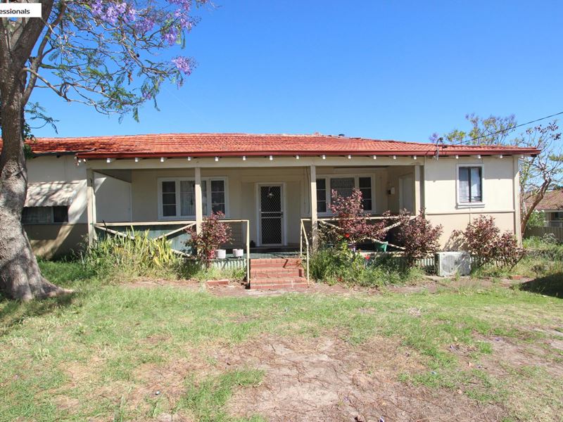 7 Thatcher St, Waroona WA 6215