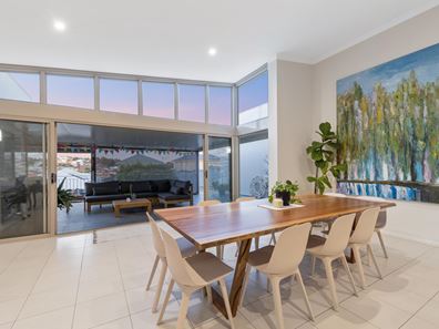 15 Crown Terrace, Coogee WA 6166