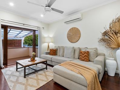 239 Huntriss Road, Doubleview WA 6018
