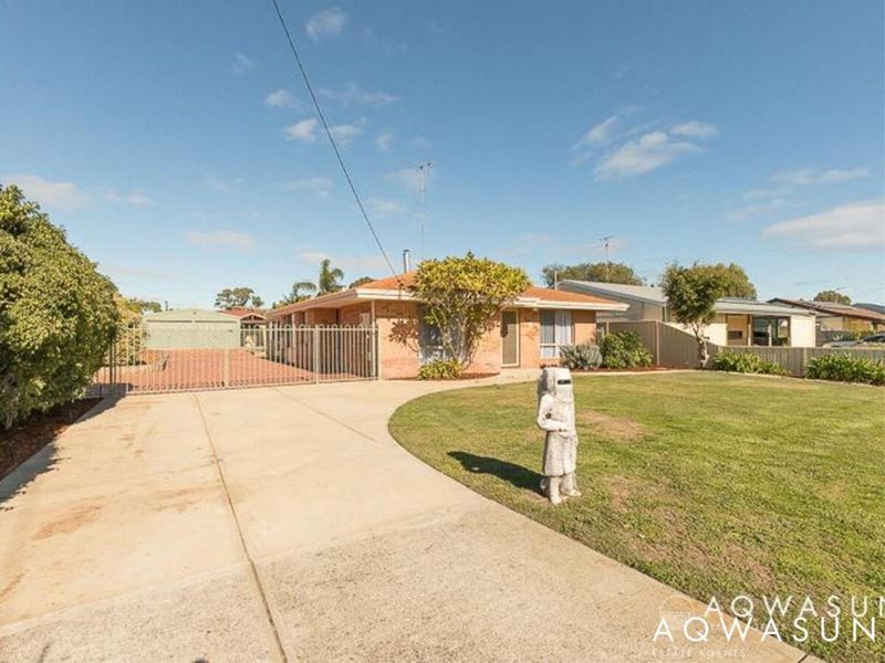 82 Dampier Drive, Golden Bay