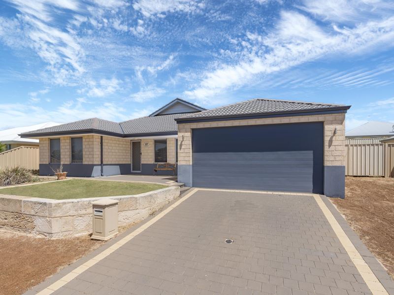 17 Barracuda Chase, Sunset Beach