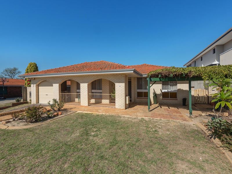 22 Lindsay Drive, Morley WA 6062