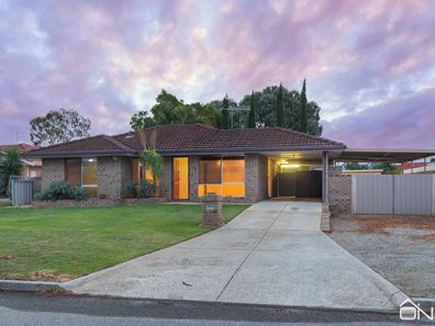 15 Lyrebird Loop, Seville Grove WA 6112