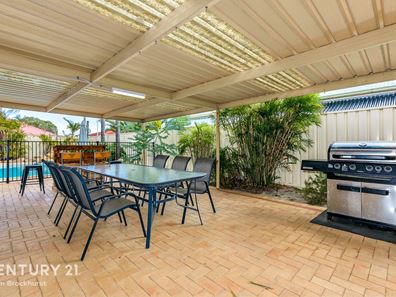 11 Bronzewing Street, Huntingdale WA 6110