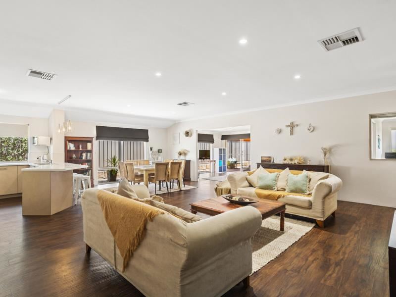 2 Salzburg Way, Wanneroo