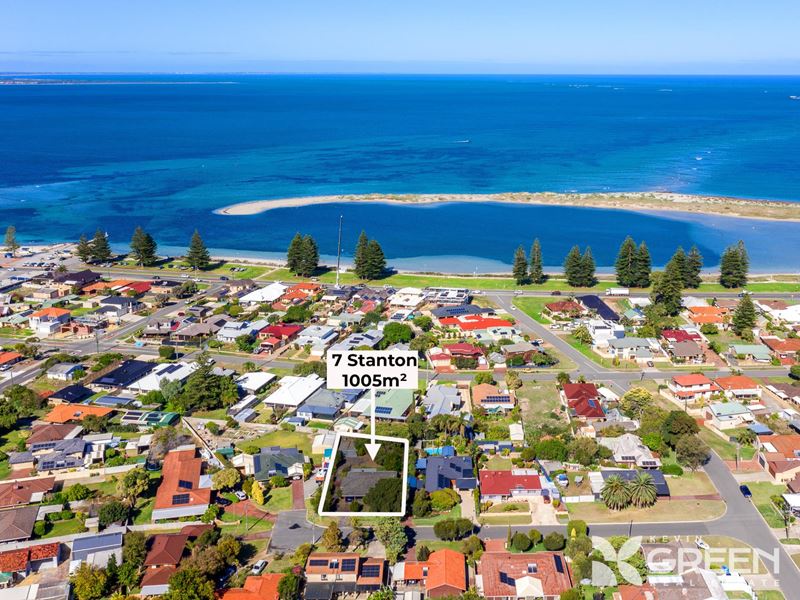 7 Stanton Street, Safety Bay WA 6169