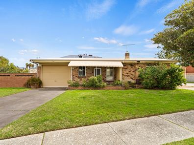 12 Sloan St, Rockingham WA 6168