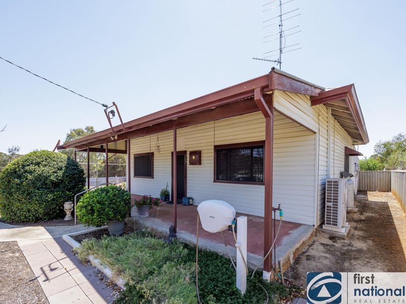 8 Millington Street, Northam