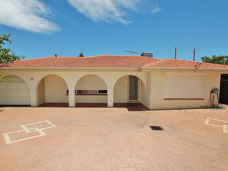 10 Banstead Way, Morley