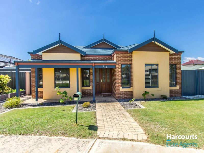 114 Fisher Street, Rockingham