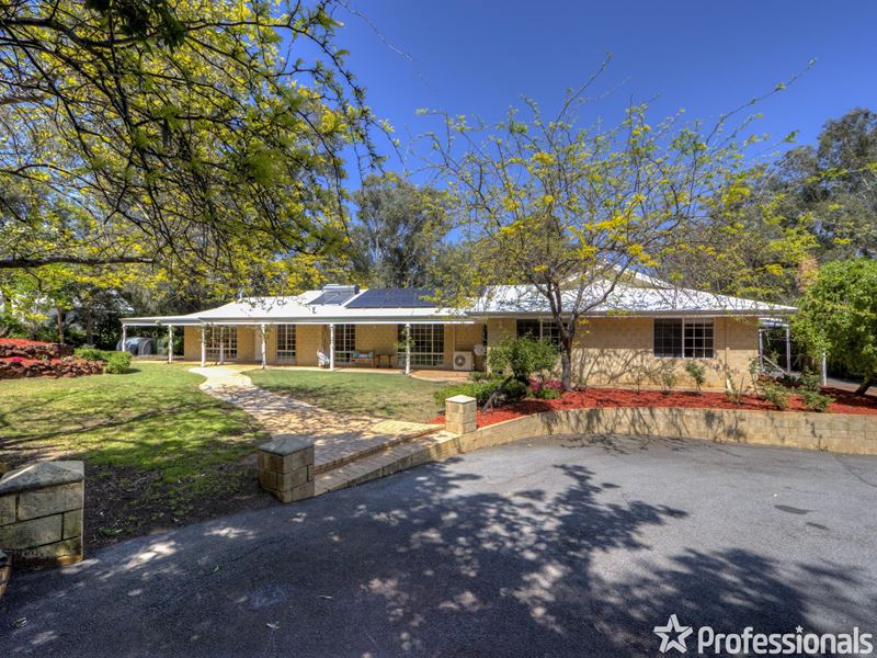 900 Clayton Road, Helena Valley