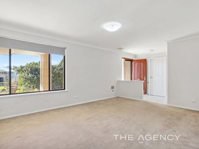 22 Melaleuca Terrace, Halls Head WA 6210