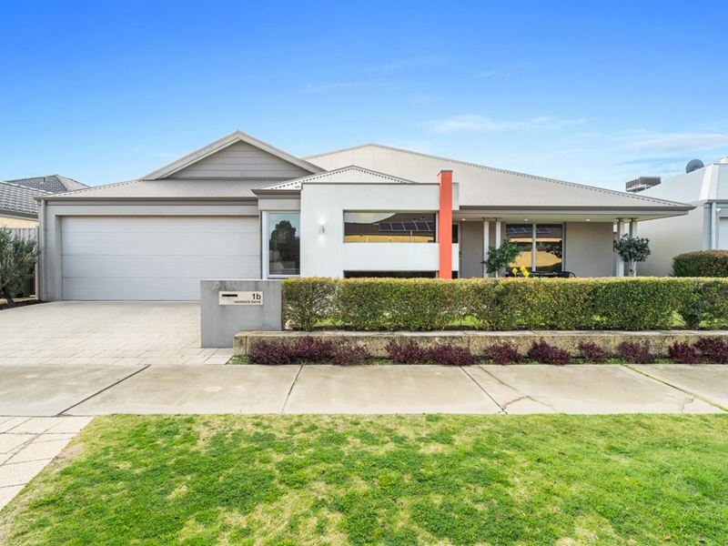 1B Randwick Bend, Harrisdale WA 6112