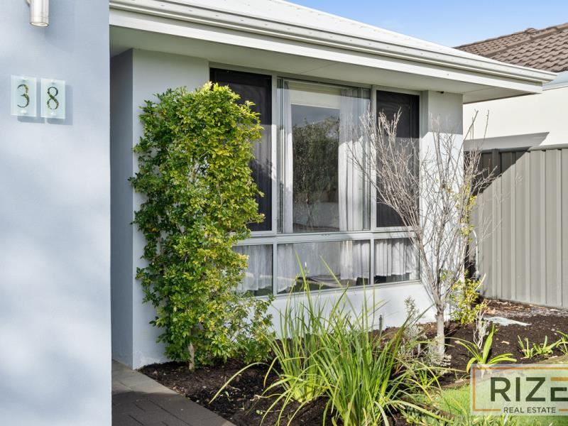 38 Teasel Way, Banksia Grove