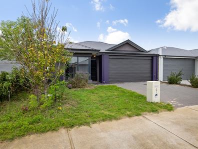 9 Narloo Way, Helena Valley WA 6056