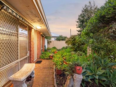 4/41-45 Avenell Road, Bayswater WA 6053