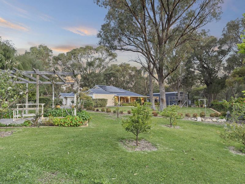 13 Oak Way, Baldivis