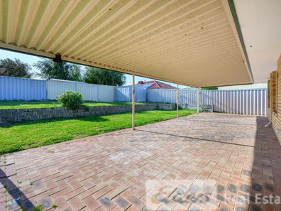 202 Currie Street, Warnbro WA 6169