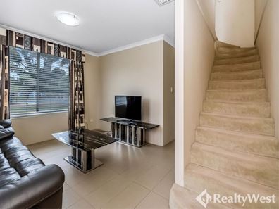 14B Charles East Street, Midland WA 6056