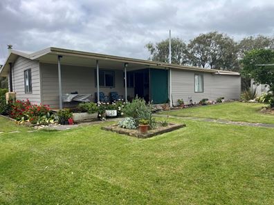 52 Harris Road, Narrikup WA 6326