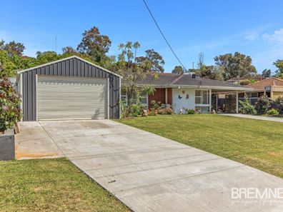 33 Crawford Road, Orelia WA 6167