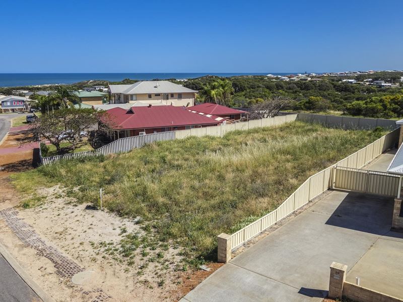 8 Bygrave Drive, Port Denison