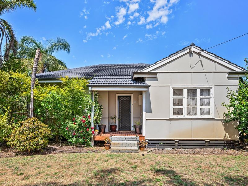 10 Gibbs Street, Carey Park