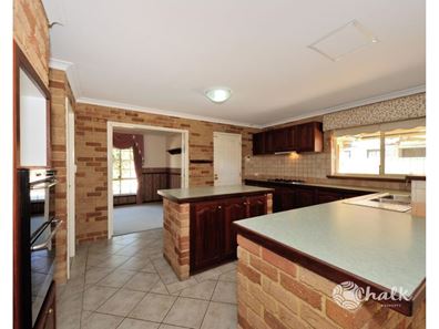 13 Cardiff Place, Warnbro WA 6169