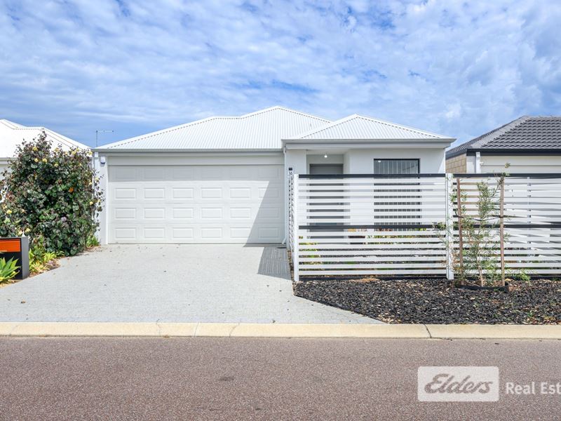 16 Rennes Lane, Port Kennedy WA 6172