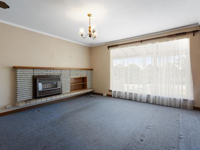 52 Doolette Street, Spearwood WA 6163