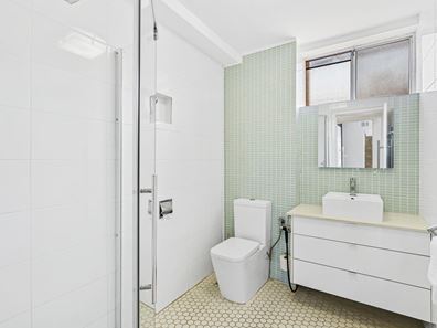 6/7 East Road, Shoalwater WA 6169