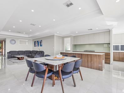 44 Hesketh Avenue, Seville Grove WA 6112