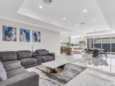 44 Hesketh Avenue, Seville Grove WA 6112