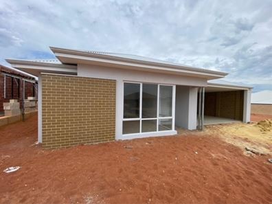 73 Broadmeadows Drive, Bushmead WA 6055