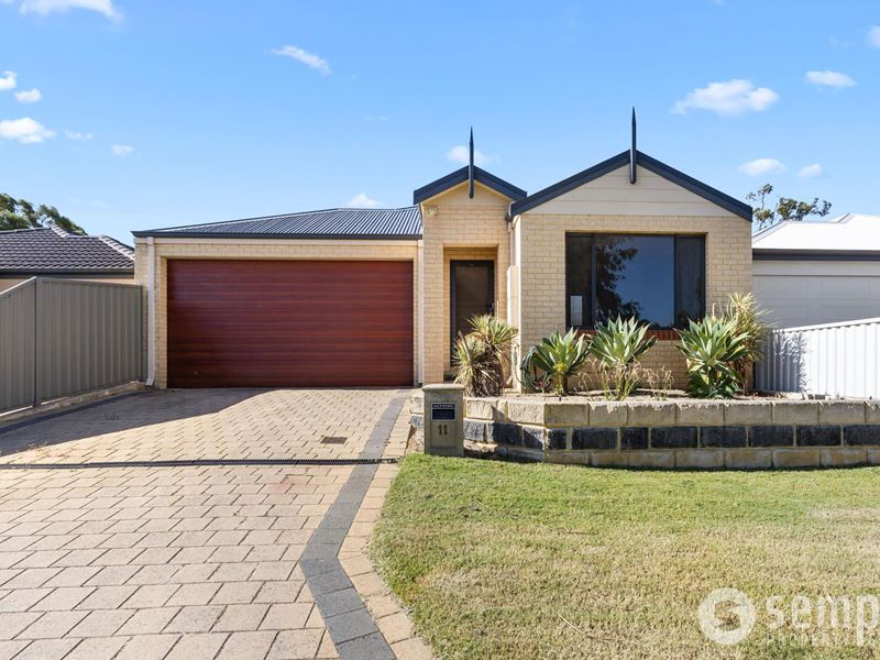 11 Waterbank Avenue, Beeliar