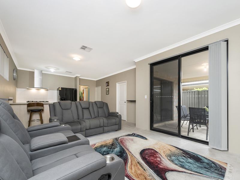 22 Chasewater Street, Aveley WA 6069
