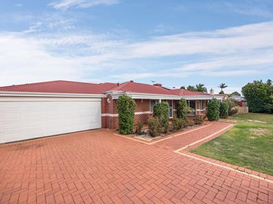 169 Seville Drive, Seville Grove WA 6112